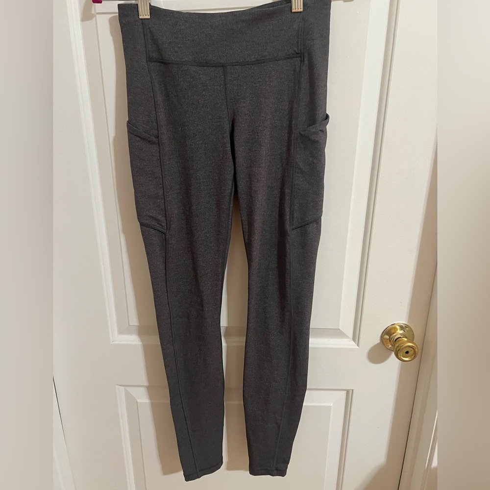 Lululemon Align leggings with pockets